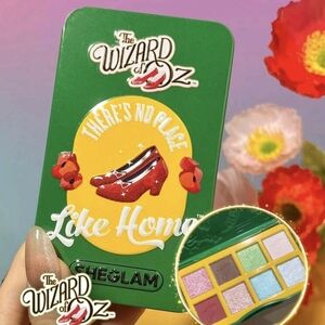 SHEGLAM The Wizard of Oz Eyeshadow Palette